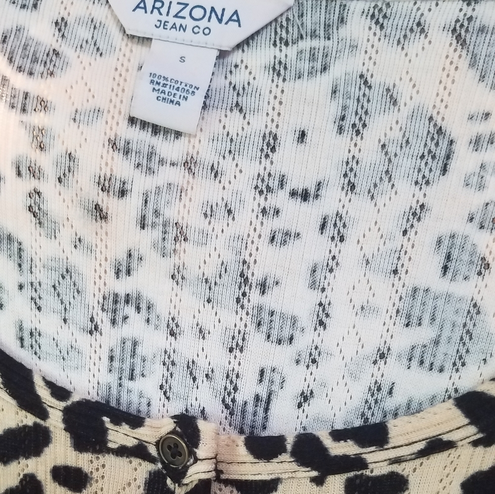 Leopard top - Picture 2 of 2